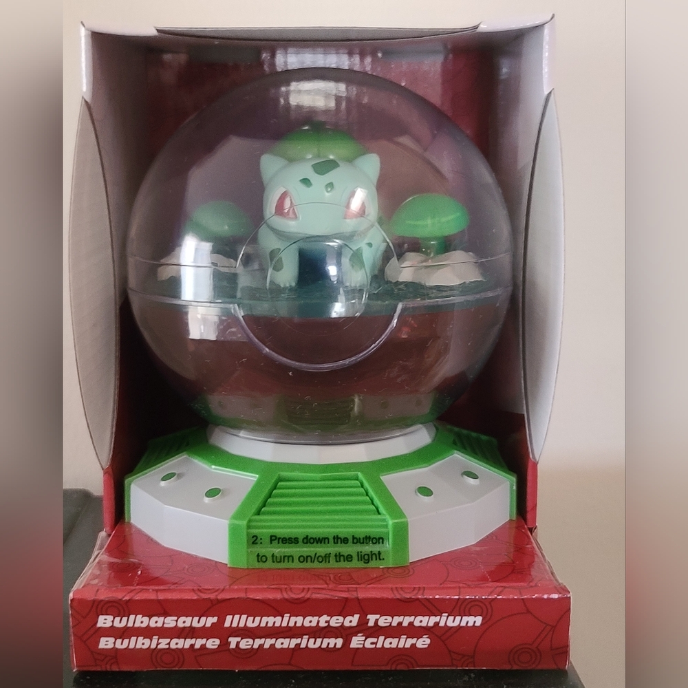 Pokémon Bulbasaur Illuminated Terrarium